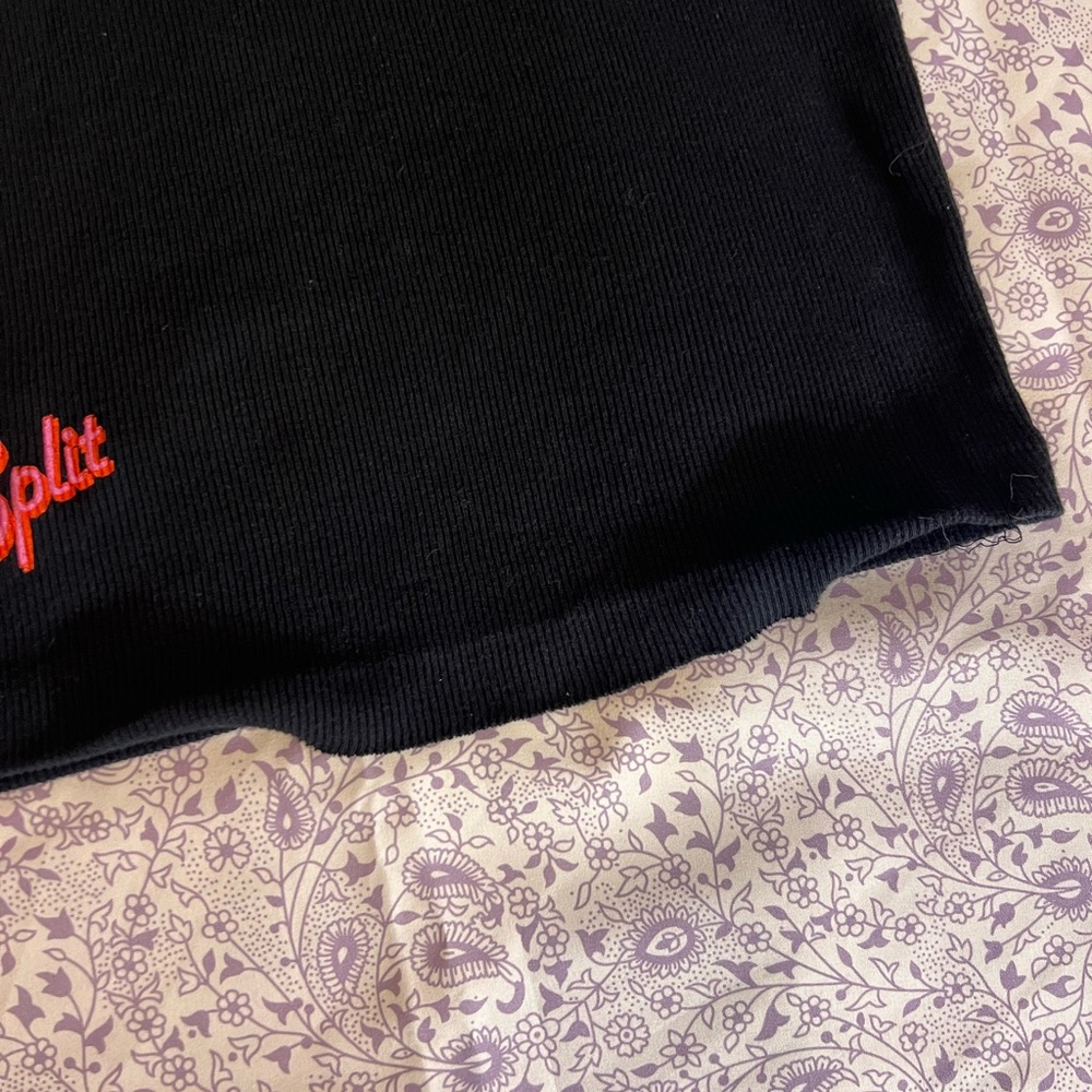 Split Black Ribbed Tank Top - Picture 8 of 8